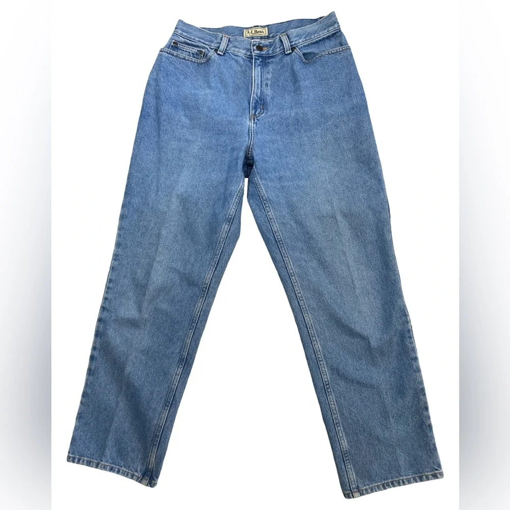L.L.Bean Classic Fit Curvy High Rise Mom Jeans Light‎ Wash Size 10 Straight Leg